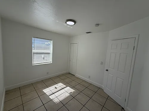 1021 Henrietta Ave #3 Photo 1