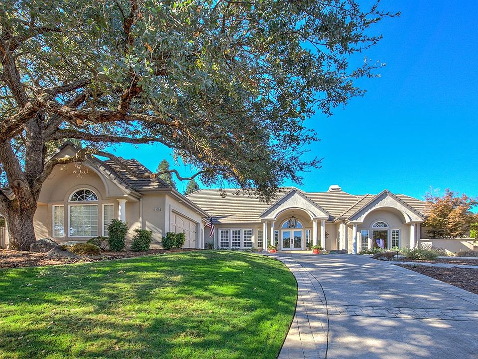 1st image of 15301 De La Cruz Dr