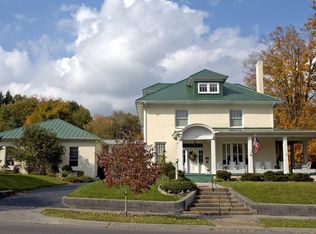 101 Valley St NW, Abingdon, VA 24210