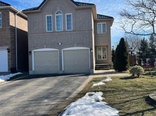 3194 World Series Ct, Mississauga, ON L5N 7N8