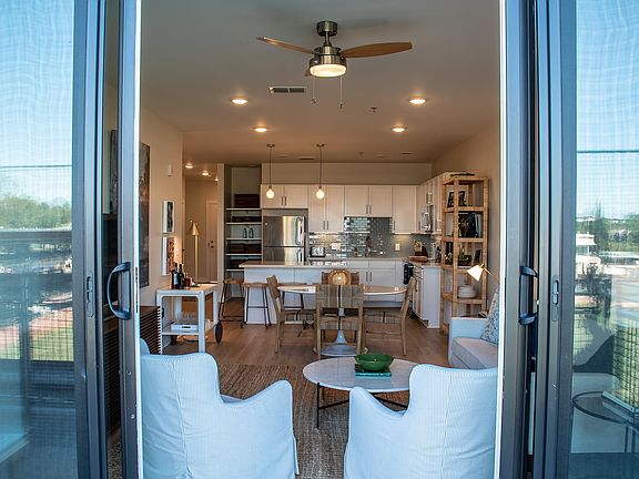 4th image of 111 Railroad Ave APT 401