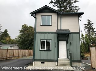 1215 H Ave, Anacortes, WA