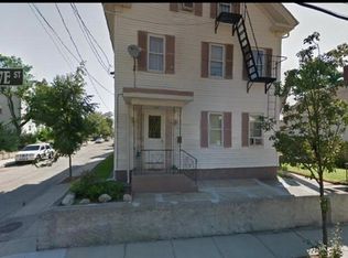 55 Olive St FLOOR 3, Pawtucket, RI 02860