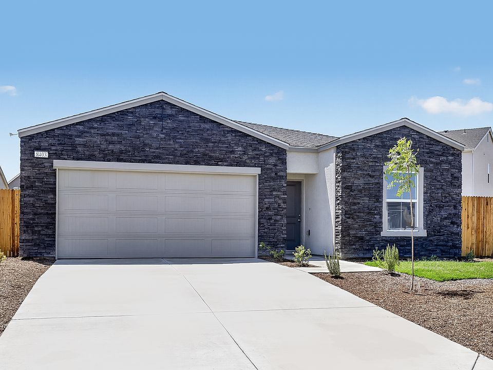 Treasures Beneva Glen Jewel Exterior
