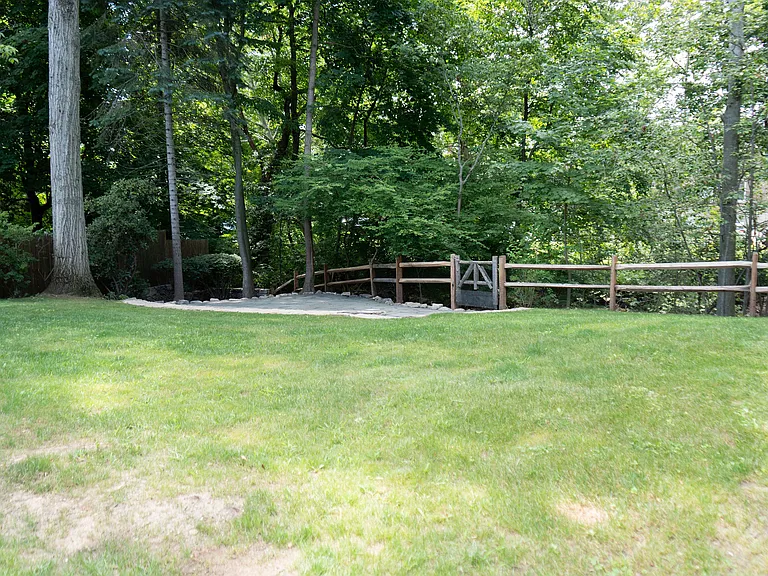 415 West Ave — Photo 13