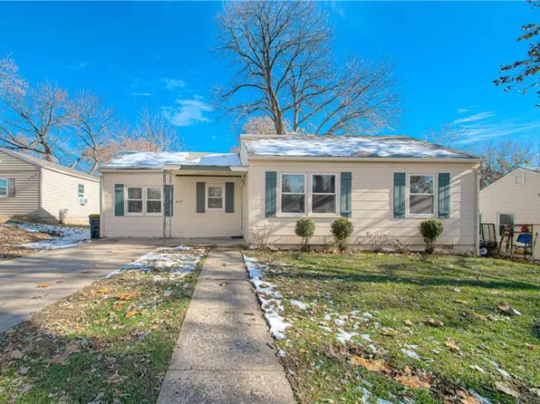4409 N Charlotte St, Kansas City, MO 64116