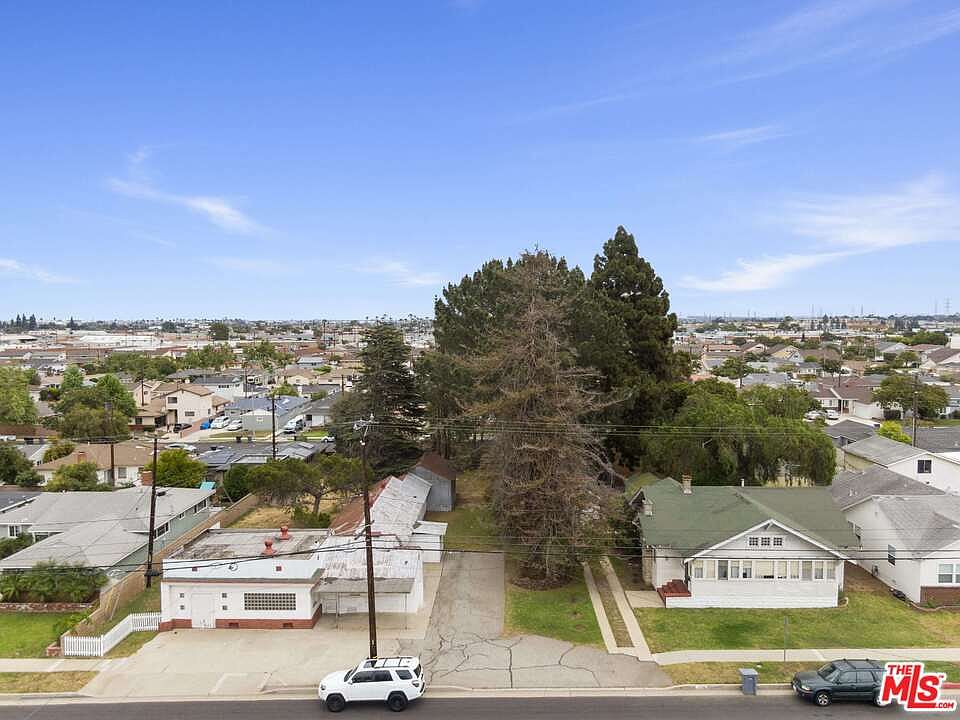 1st image of 17010 Van Ness Ave
