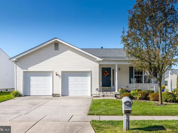 425 Woodruff Trl, Mullica Hill, NJ 08062