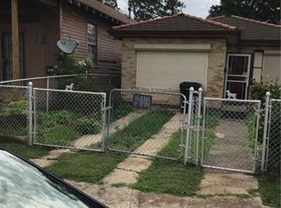 2221 Painters St, New Orleans, LA 70117