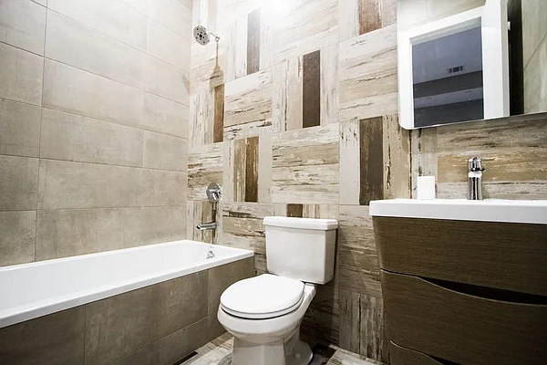 Rented by TheRealEstateCompany.com LLC | media 31