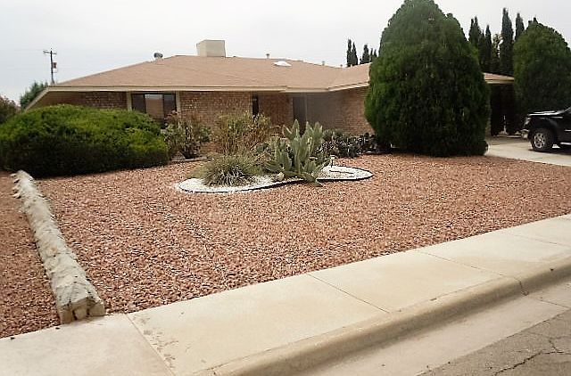 1st image of 212 Eagle Dr