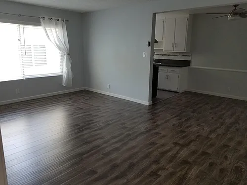 5942 Barton Ave #6 Photo 1 5942 Barton Ave #6 Photo 1