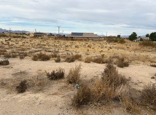 Ives Dr, California City, CA