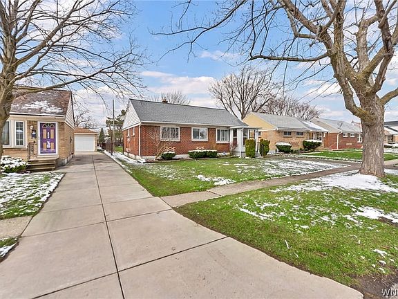 4th image of 234 Nokomis Pkwy