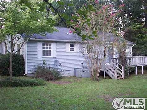 3rd image of 2901 Donau Ct
