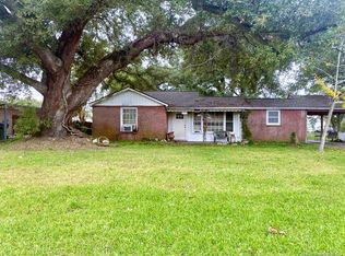 3902 Vanderbilt St, Lake Charles, LA 70607