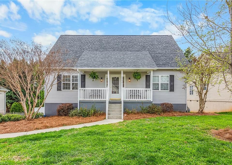 1st image of 4542 Bottoms Rock Ln