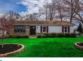 210 Glen Roy Rd, Nottingham, PA 19362