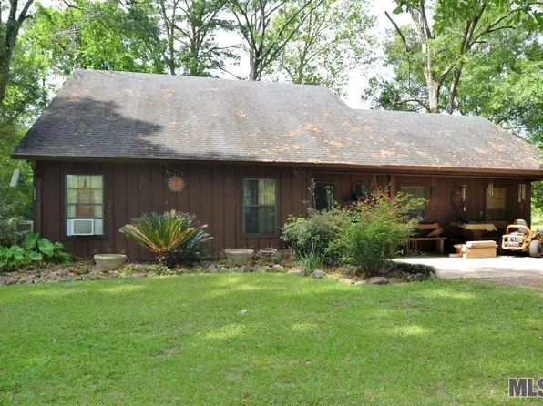 8231 Carver Rd, Saint Francisville, LA 70775