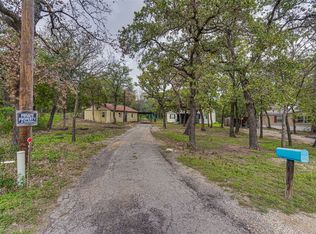 2401 Wood Haven Rd, Cleburne, TX 76031