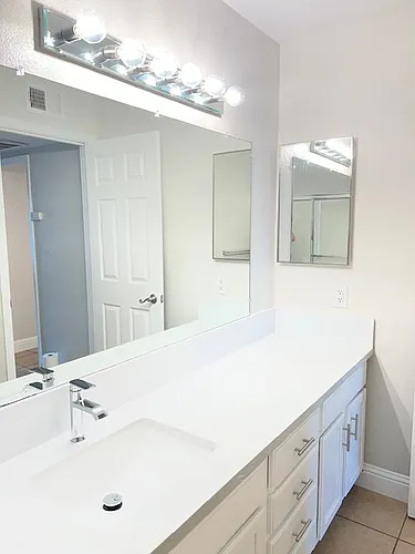 2909 E Huntington Blvd Photo 1