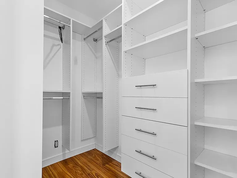 4949 San Feliciano Dr — Photo 15