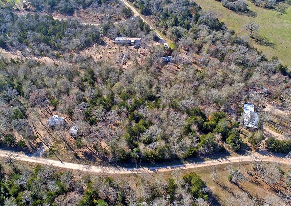 1st image of 213 Overlook Loop
