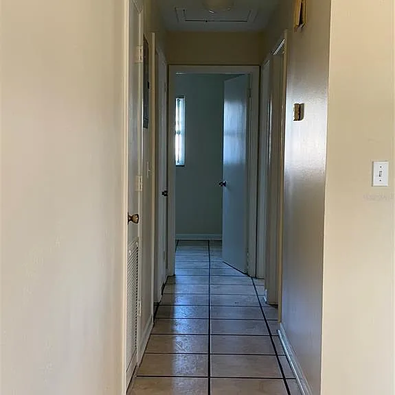 4119 W La Salle St — Photo 26