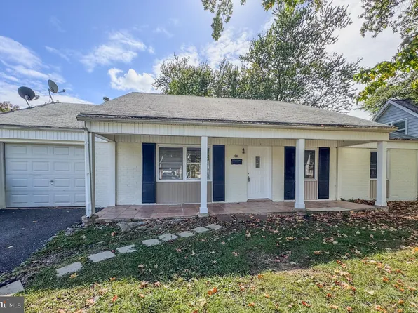 60 Enfield Ln, Willingboro, NJ 08046