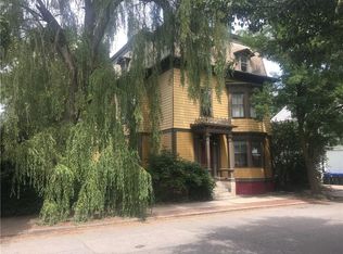 37 Willow St FLOOR 2, Providence, RI 02909