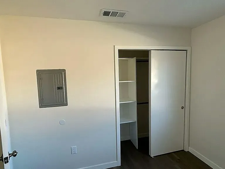 17921 Ingomar Street — Photo 2