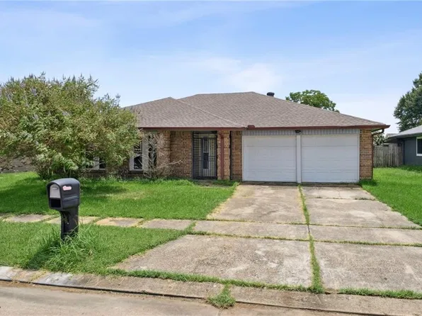 1909 Stall Dr, Harvey, LA 70058