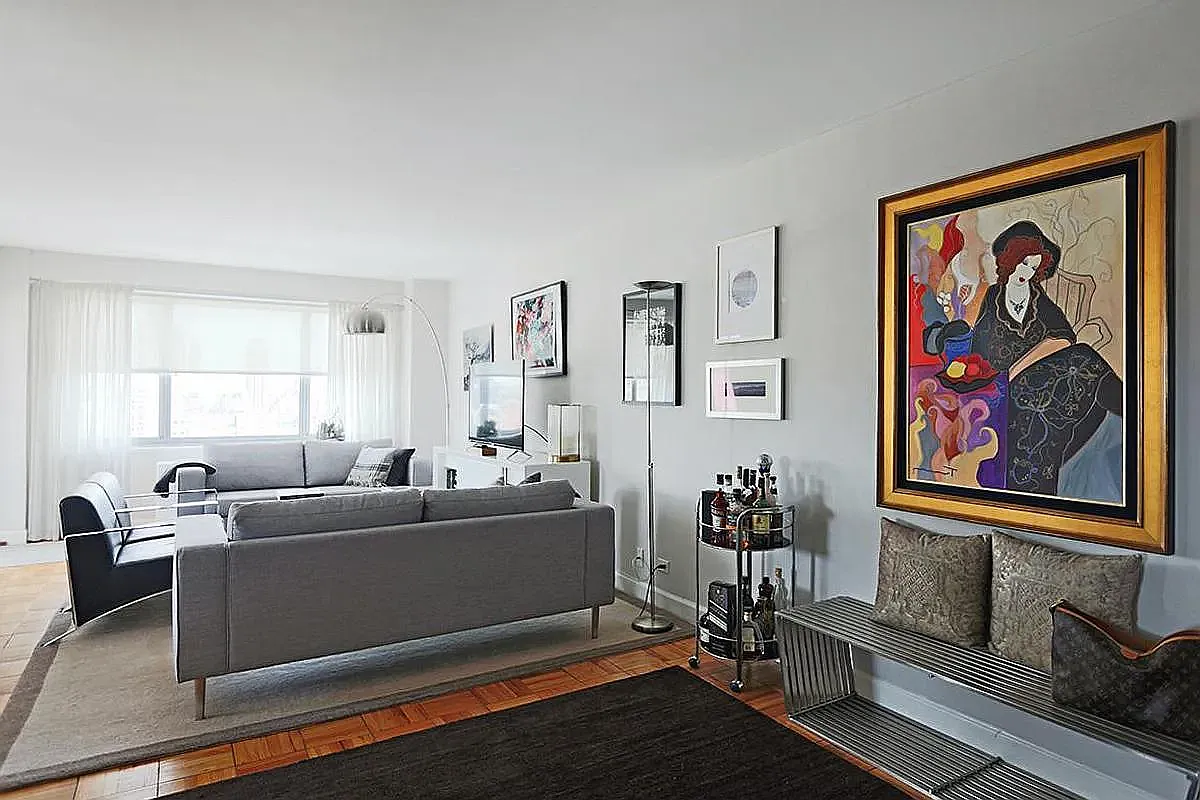 500 East 77th Street — Photo 1