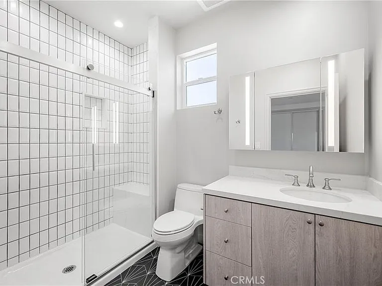 13908 Collins St #13908 — Photo 21