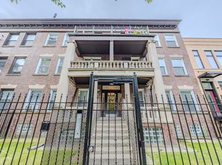 511 E 60th St #2, Chicago, IL 60637