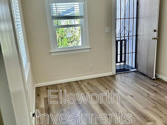 3rd image of 3507 Park Blvd