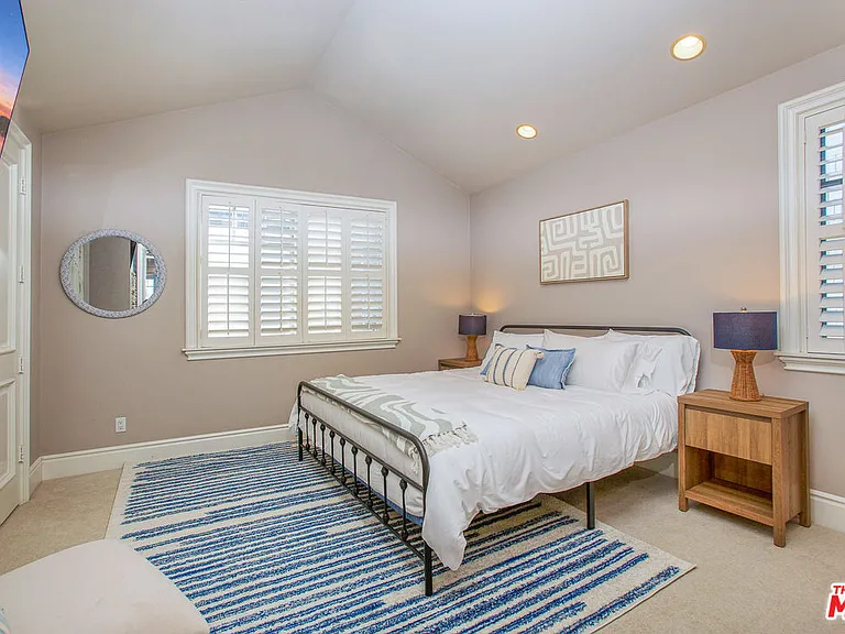 421 E Edgewater Ave — Photo 51