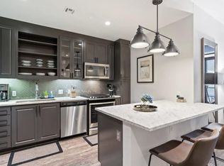 1445 Ross Ave #202, Dallas, TX 75202