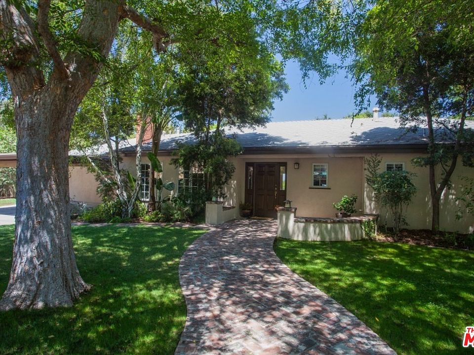 1st image of 3450 Camino De La Cumbre
