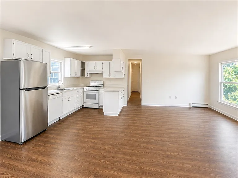 18 Appleton St #2A — Photo 2