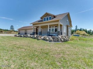 2516 E Dodd Rd, Hayden Lake, ID 83835