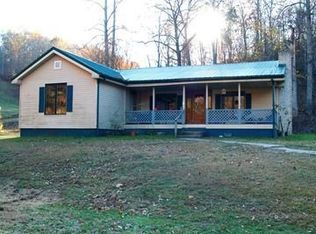 647 See Branch Rd, Louisa, KY 41230