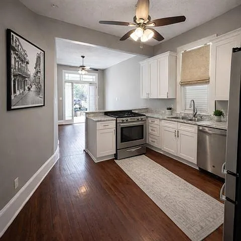 2 bed, 2.0 bath, 887 sqft, $1,700 — Photo 3