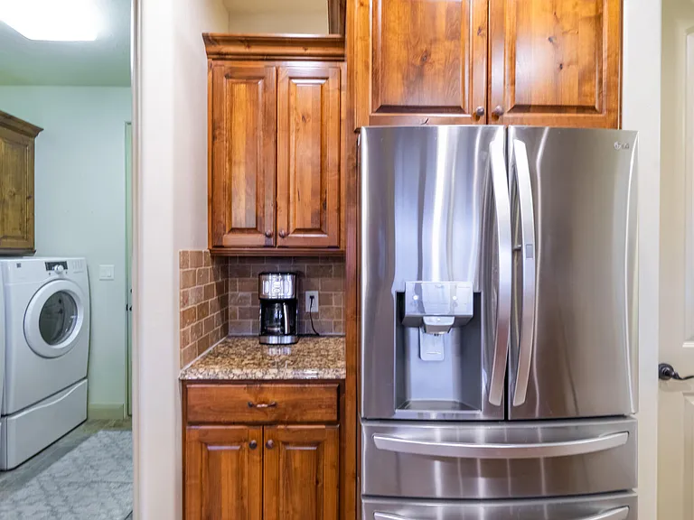 2212 S Chippenham Ct — Photo 19