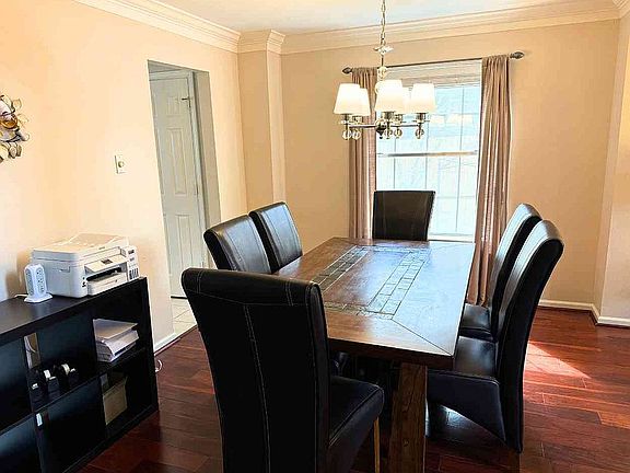 Inviting formal dining room