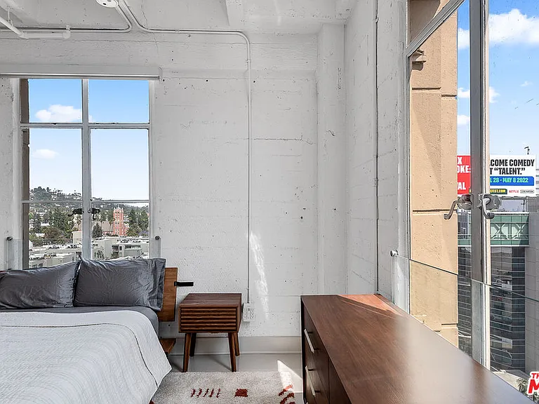 6253 Hollywood Blvd #1201 — Photo 26