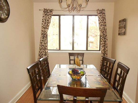 Sunny dining room