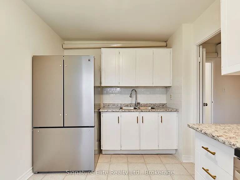 50 Scarborough Golf Club Rd #124 — Photo 12