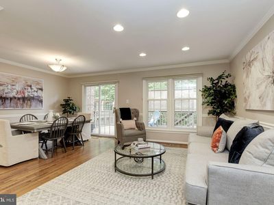 7344 Greentree Rd, Bethesda, MD, 20817