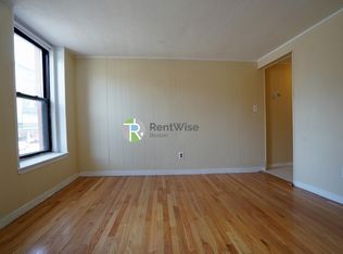 238 Cambridge St APT 2, Boston, MA 02114